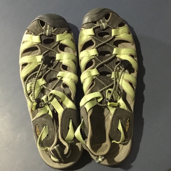 Keen Shoes - Keen Multi-Terrain Sandals in lime green and Black